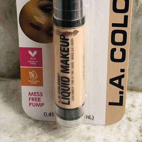 L.A.Colors-Compleate Coverage Mess Free Pump CBLM311 True Beige Liquid Makeup - Picture 3 of 7